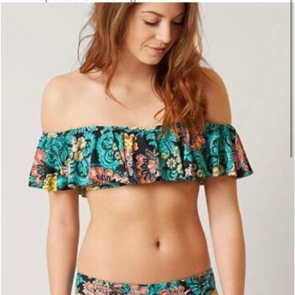 NWT Splendid Farmhouse Floral Swimwear Top - Picture 2 of 16